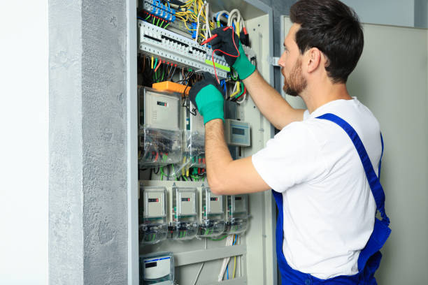 Best Electrical Contractors for Businesses  in Waelder, TX